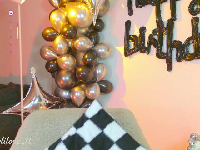 MelyTaylor's BongaCams show and profile