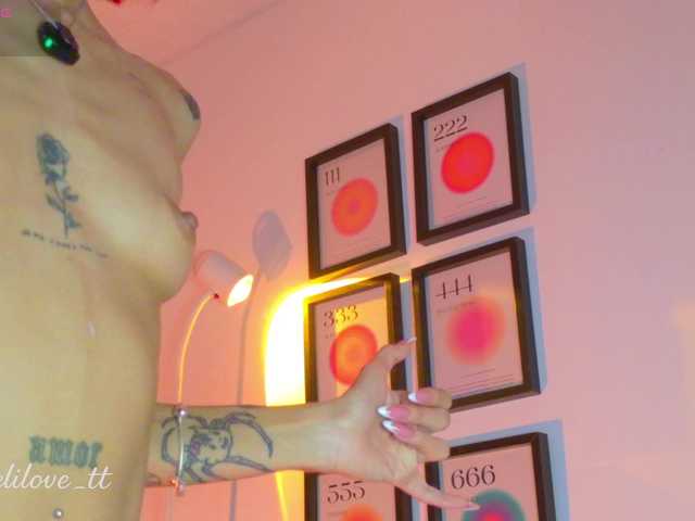 MelyTaylor's BongaCams show and profile