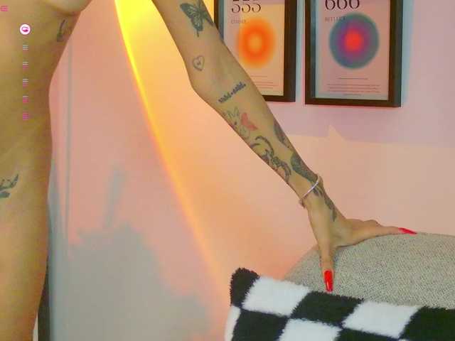 MelyTaylor's BongaCams show and profile