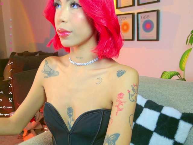 MelyTaylor's BongaCams show and profile