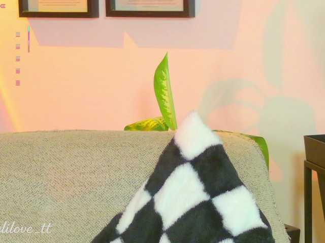 MelyTaylor's BongaCams show and profile