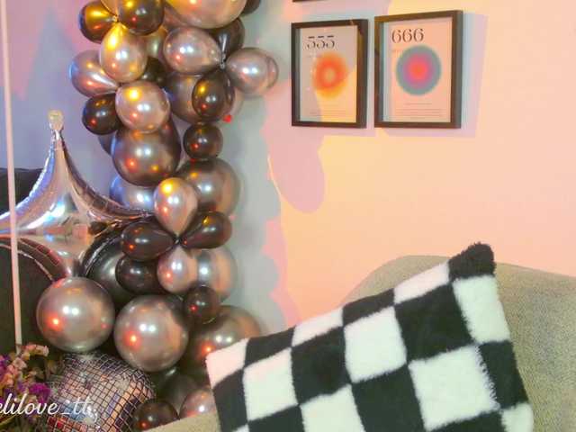 MelyTaylor's BongaCams show and profile