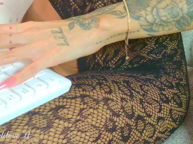 MelyTaylor's BongaCams show and profile