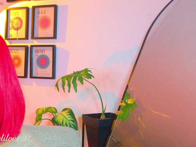 MelyTaylor's BongaCams show and profile