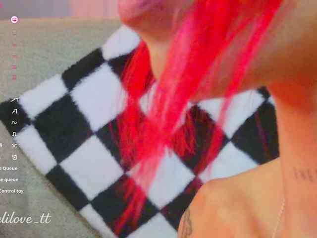 MelyTaylor MelyTaylor