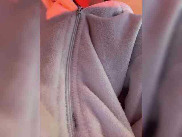 MelyTaylor Live Webcam on BongaCams