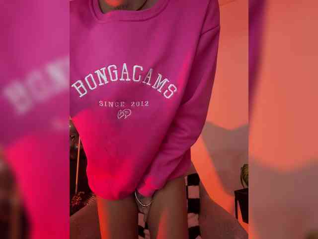 MelyTaylor MelyTaylor