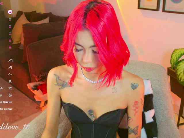 MelyTaylor MelyTaylor