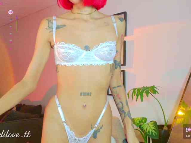 MelyTaylor MelyTaylor