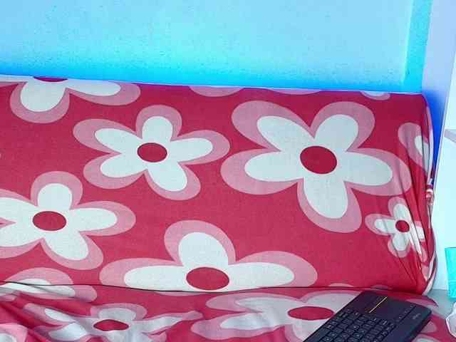 NahomyRouss Live Webcam on BongaCams