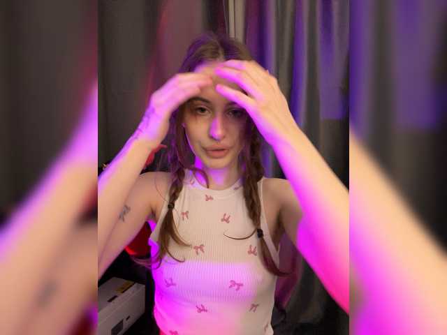 kissnotilt webcam stream