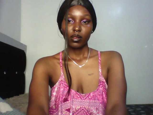 Maleena40's BongaCams show and profile