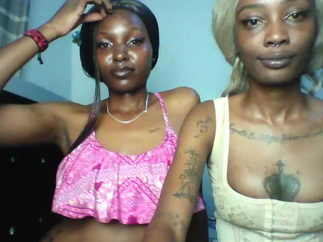 Maleena40's BongaCams show and profile