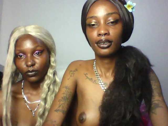 Maleena40 — valentine treatsthe most tipper will get a special show today