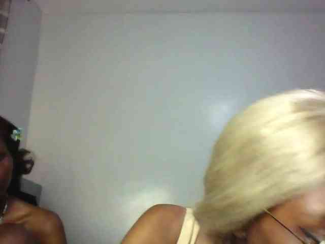 Maleena40 webcam