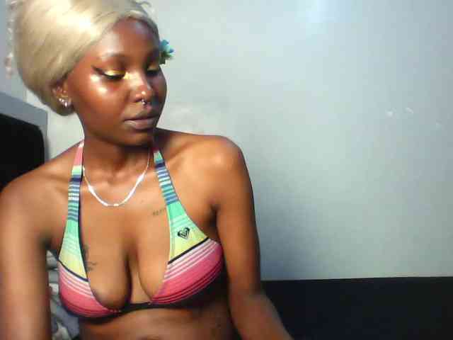 Maleena40 webcam