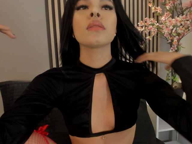 BrithanySummer's BongaCams show and profile