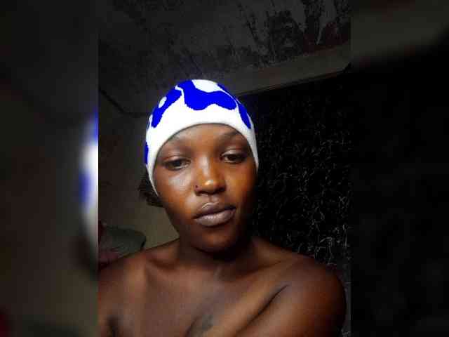 LaureneJoanna webcam