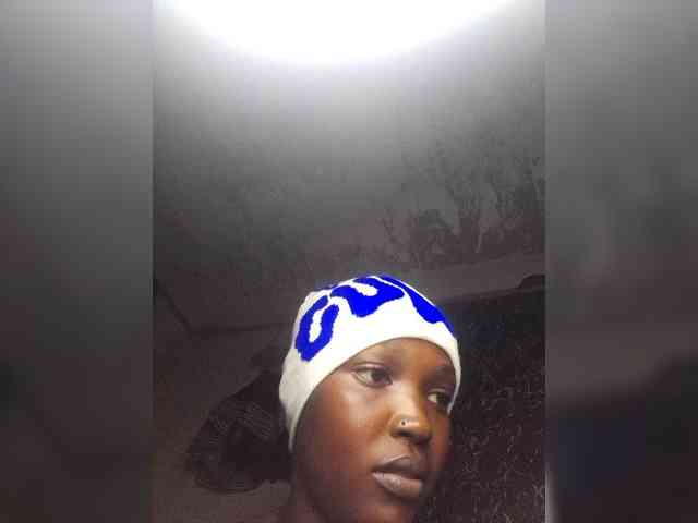 LaureneJoanna webcam