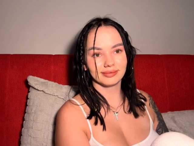 JerilynIwanski live cam