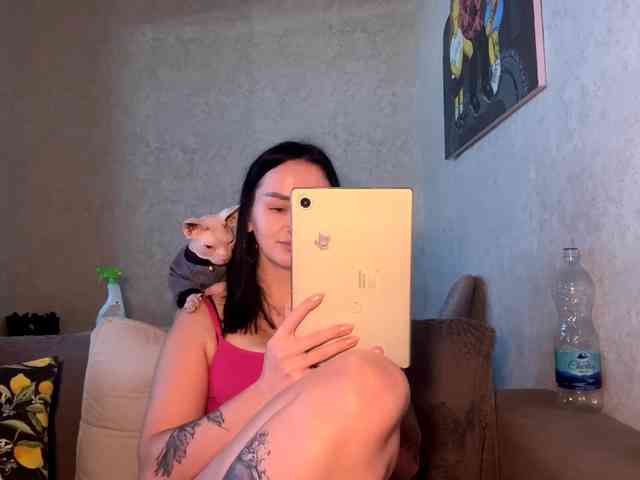 JerilynIwanski webcam