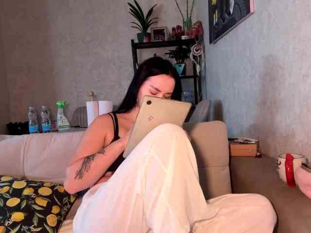 JerilynIwanski webcam