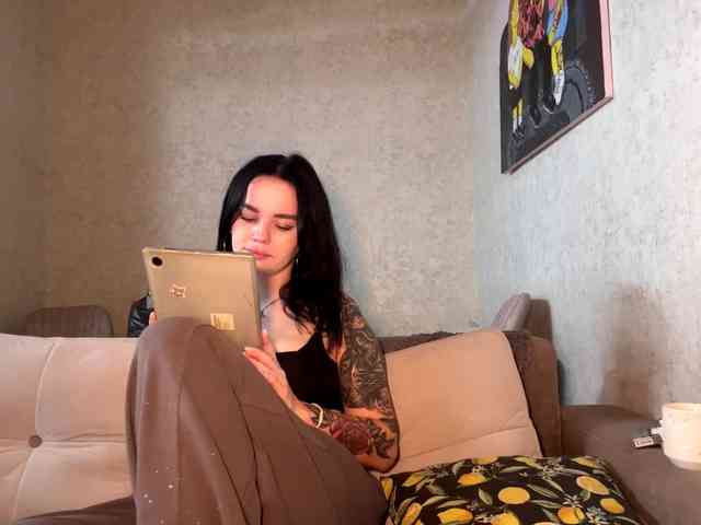 JerilynIwanski webcam