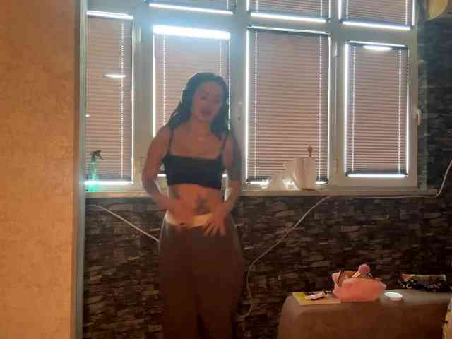 JerilynIwanski webcam