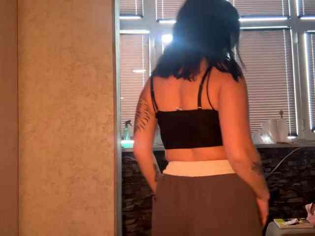 JerilynIwanski webcam