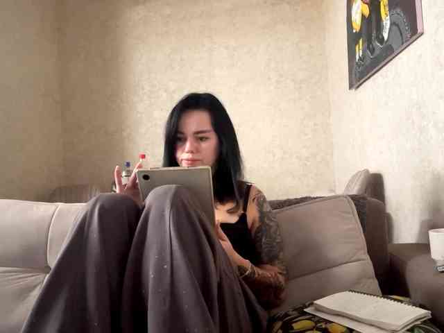 JerilynIwanski webcam