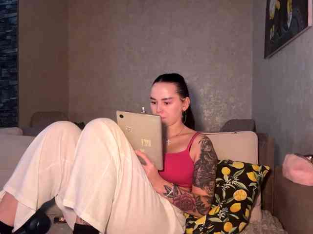 JerilynIwanski webcam