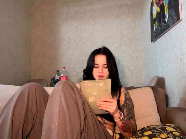 JerilynIwanski webcam