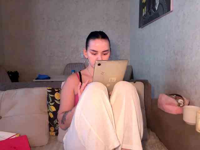 JerilynIwanski webcam