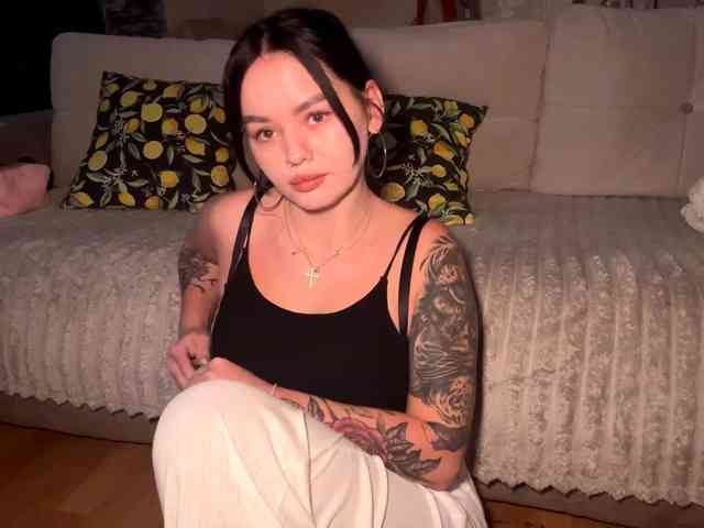 JerilynIwanski webcam