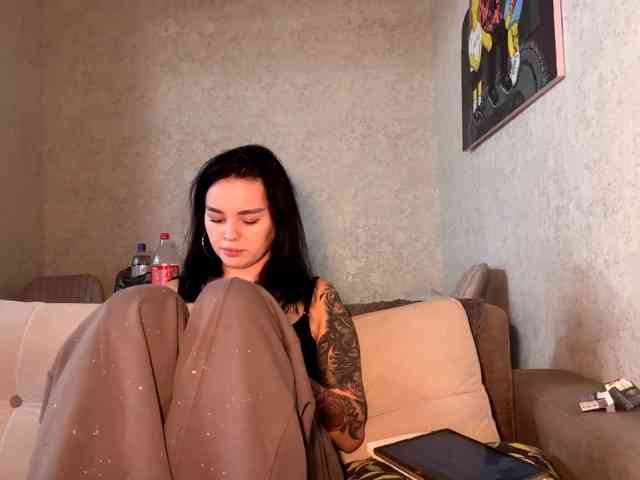 JerilynIwanski webcam