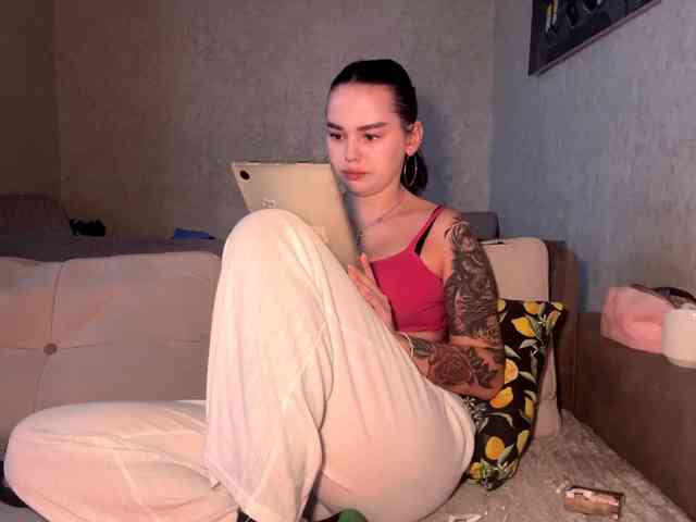 JerilynIwanski webcam