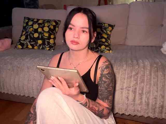 JerilynIwanski webcam