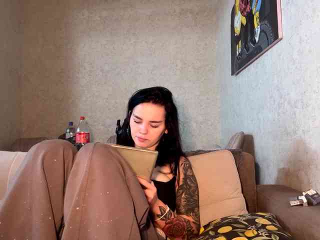 JerilynIwanski webcam