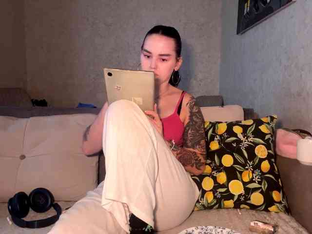 JerilynIwanski webcam