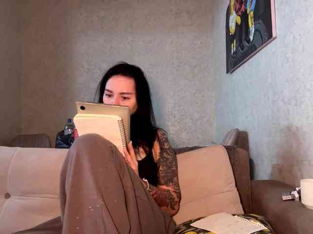 JerilynIwanski webcam