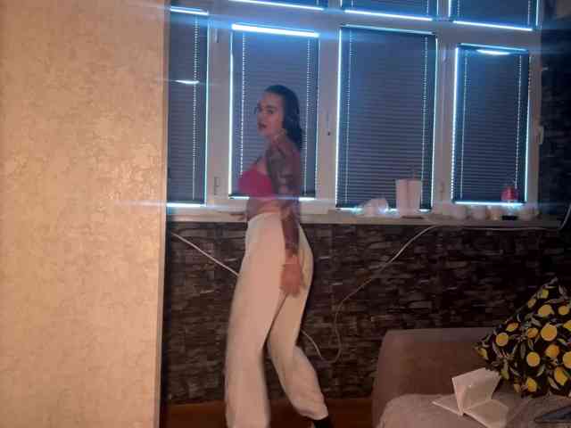 JerilynIwanski webcam