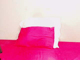 DivineBootyxxx Porn Show