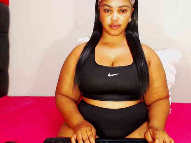 DivineBootyxxx DivineBootyxxx