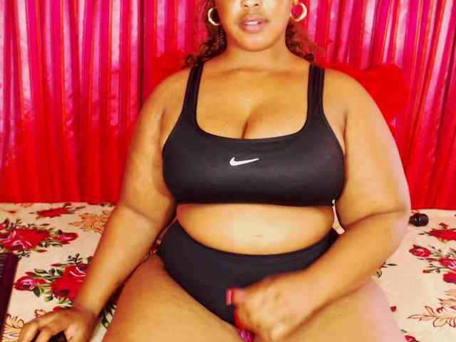 DivineBootyxxx DivineBootyxxx