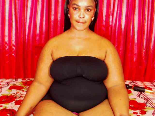 DivineBootyxxx DivineBootyxxx