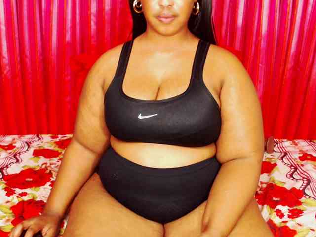 DivineBootyxxx DivineBootyxxx