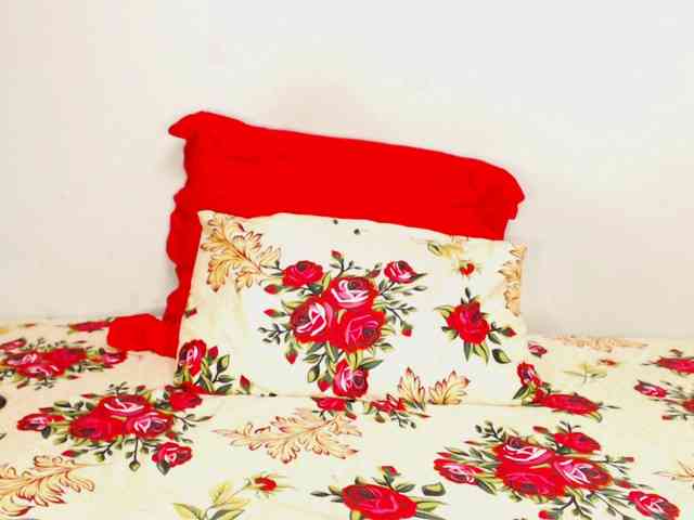 DivineBootyxxx webcam