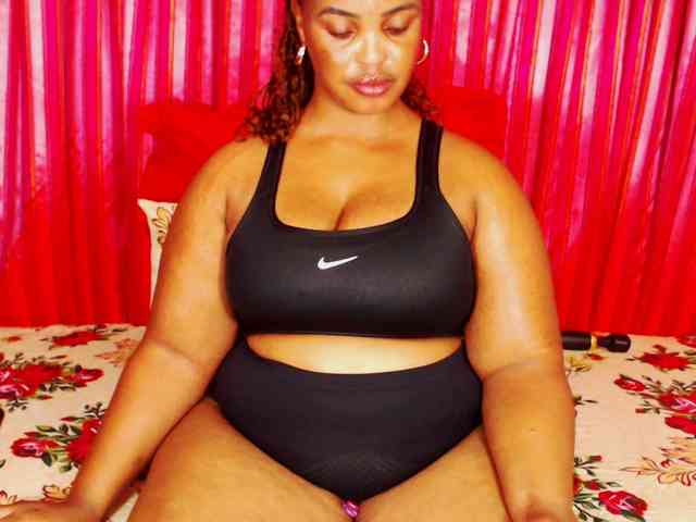 DivineBootyxxx DivineBootyxxx