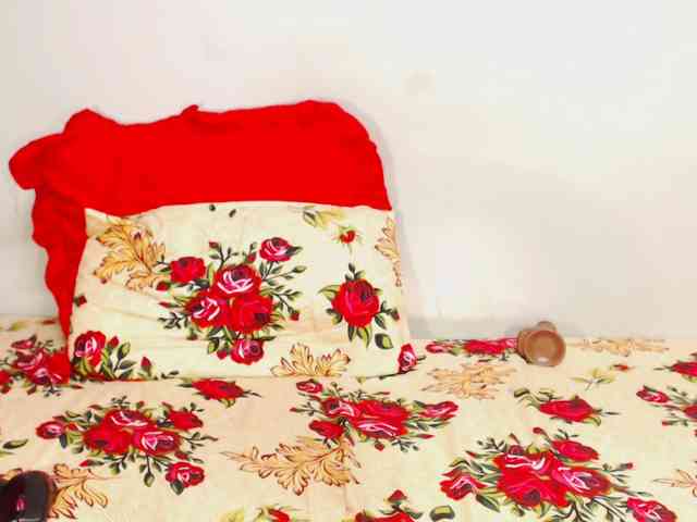 DivineBootyxxx webcam