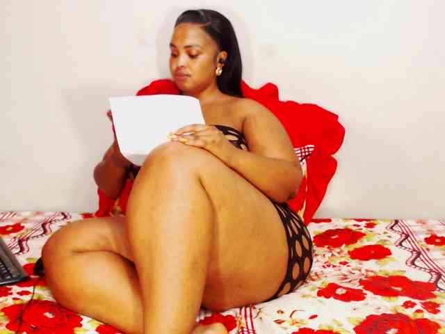 DivineBootyxxx DivineBootyxxx